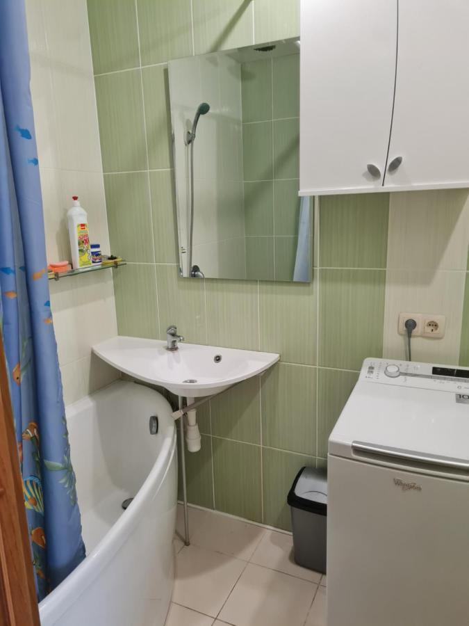 Ziemielu Mols Apartaments/Pirma Linija Pie Juras Liepāja Eksteriør bilde